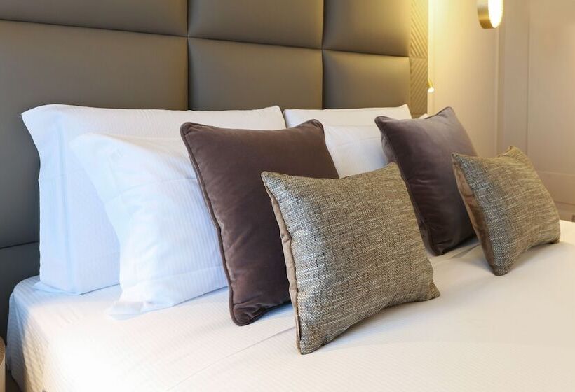 Prestige Boutique Homes Aparthotel Piazza Duomo View