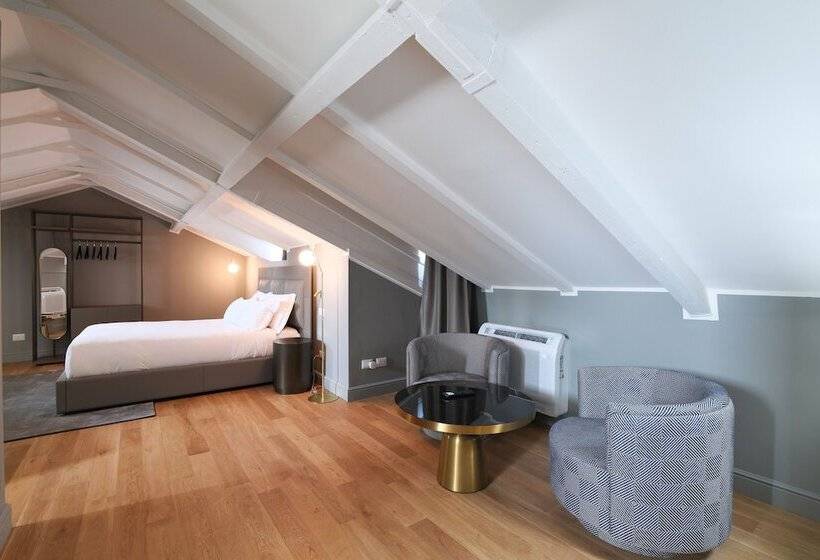 Prestige Boutique Homes Aparthotel Piazza Duomo View