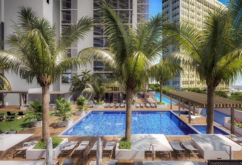 Renaissance Honolulu Hotel & Spa