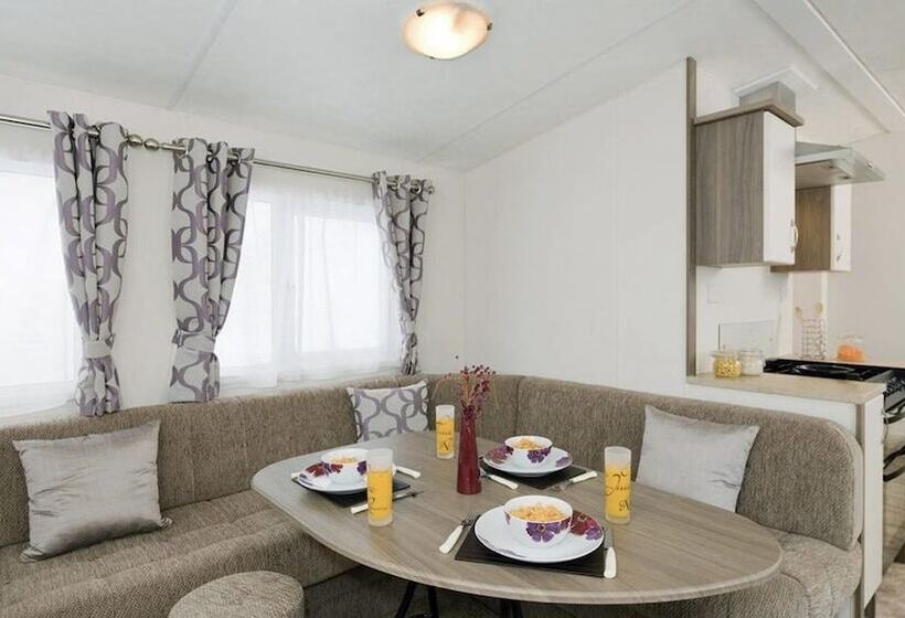 إقامة L76 Rickardos Holiday Lets