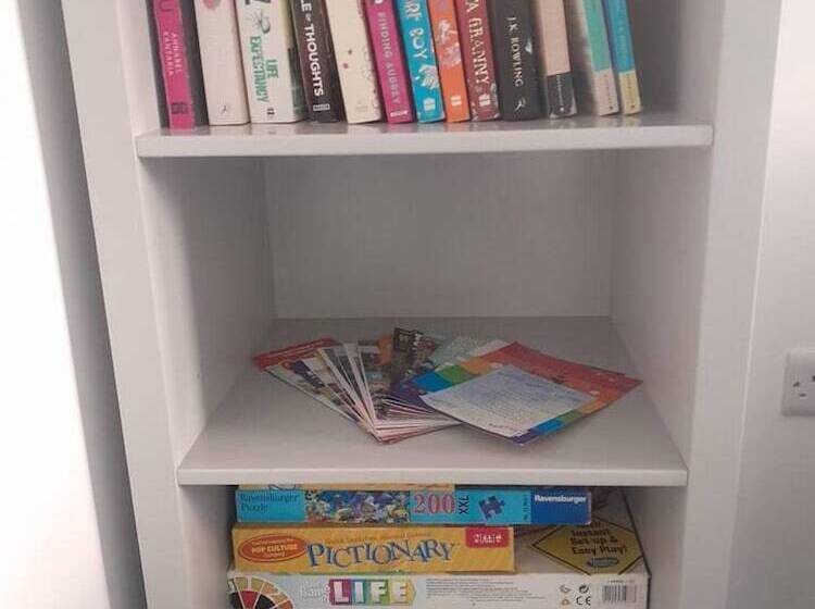 レジデンス Immaculate 1 Bed House In Newtown, Disley