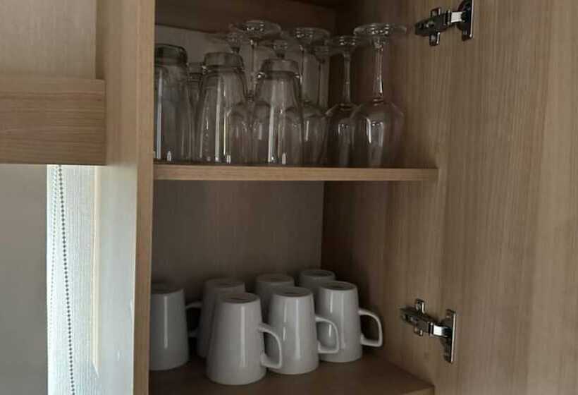 Резиденция 27 Rickardos Holiday Lets