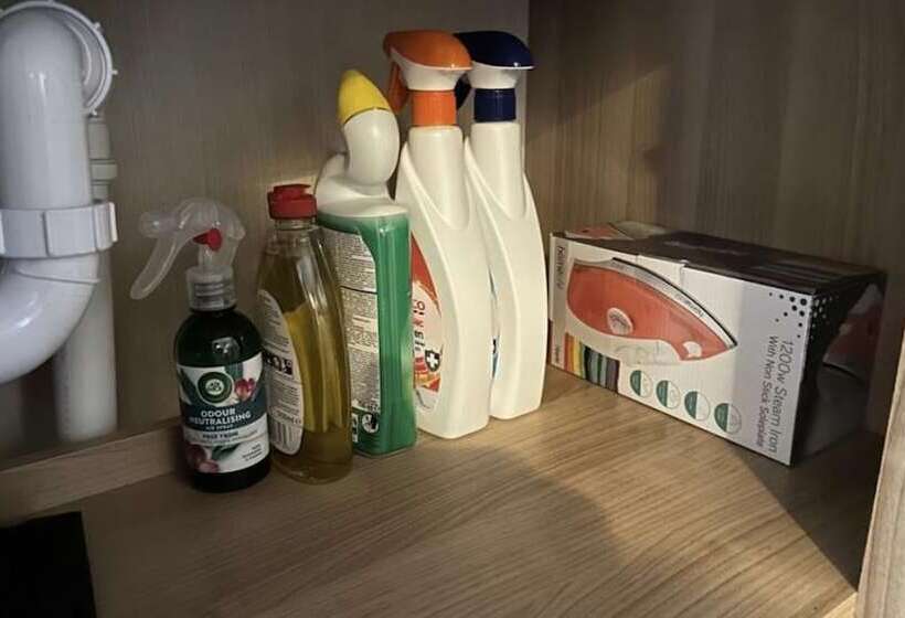 Резиденция 27 Rickardos Holiday Lets