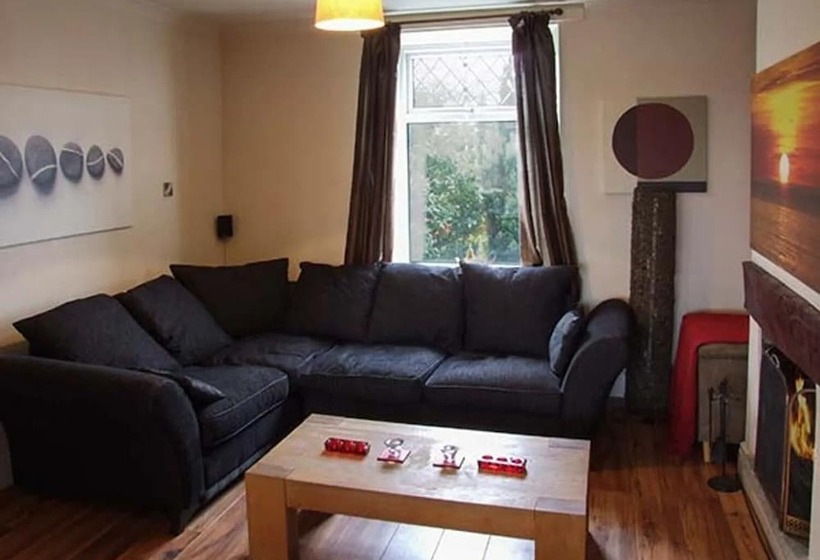 Резиденция Tonga Cottage 302 Over Lane