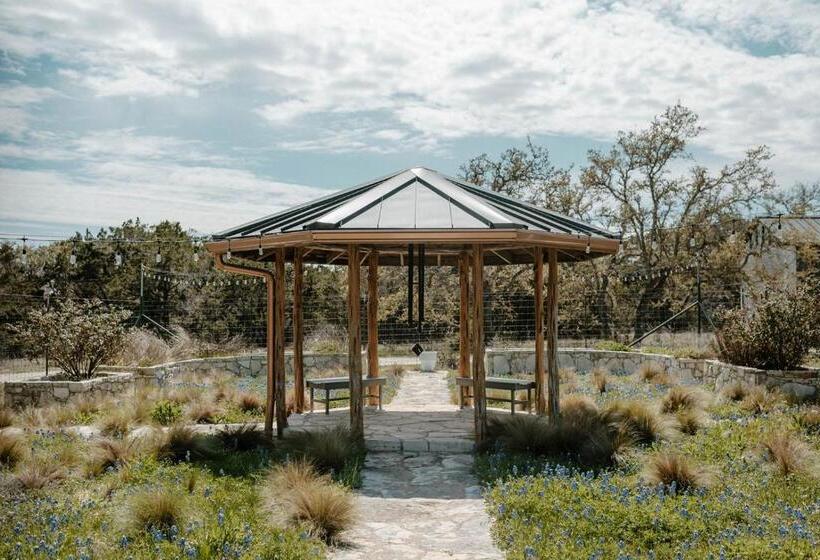 Курорт The Cedars Ranch