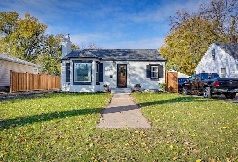 Richfield Retreat W/ Fire Pit, Gas Grill & Yard!