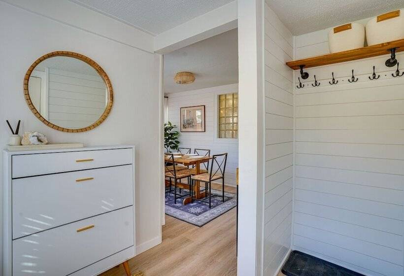 Richfield Retreat W/ Fire Pit, Gas Grill & Yard!