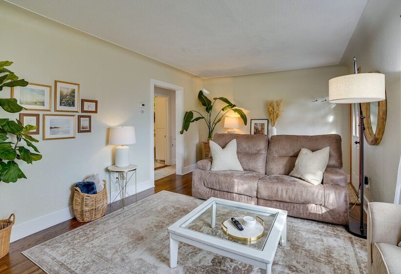 Richfield Retreat W/ Fire Pit, Gas Grill & Yard!