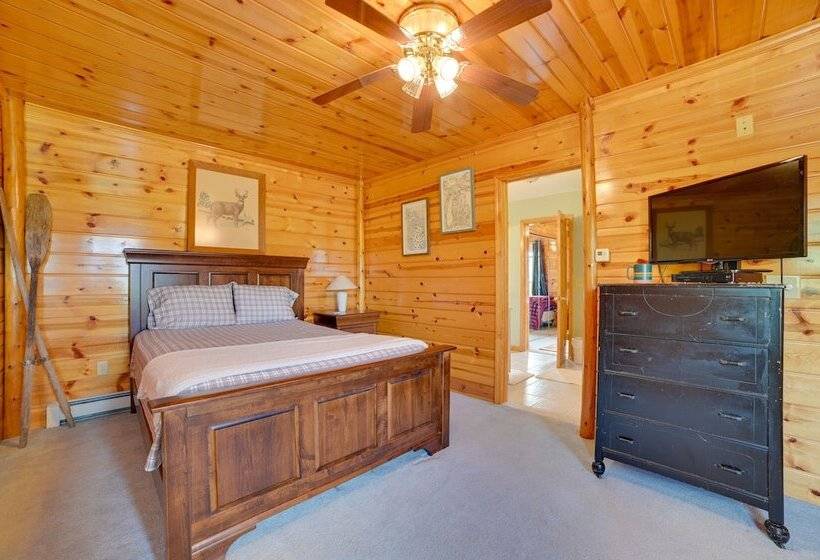 Riverfront Cheboygan Cabin W/ Kayaks & Dock!