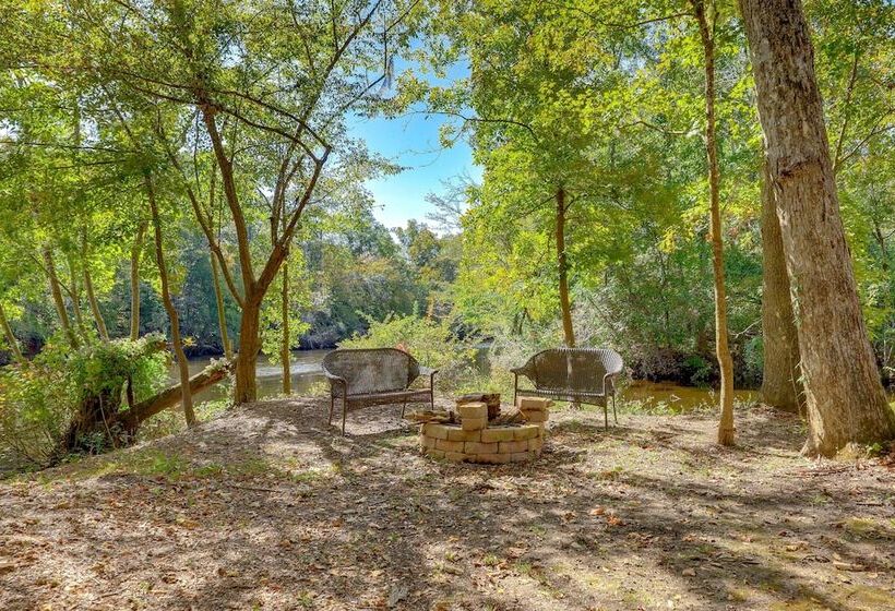 Riverfront Pollocksville Home W/ Private Beach!