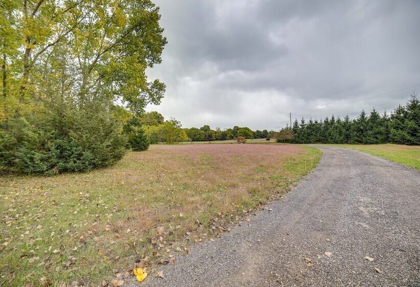 Riverwood: South Haven Retreat On 10 Acres