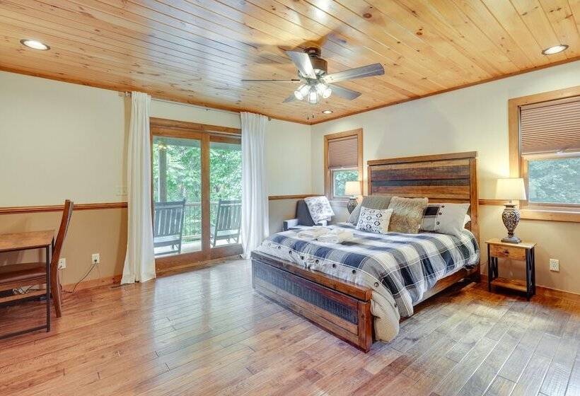 Roan Mountain Home W/ Deck Near Appalachian Trail!