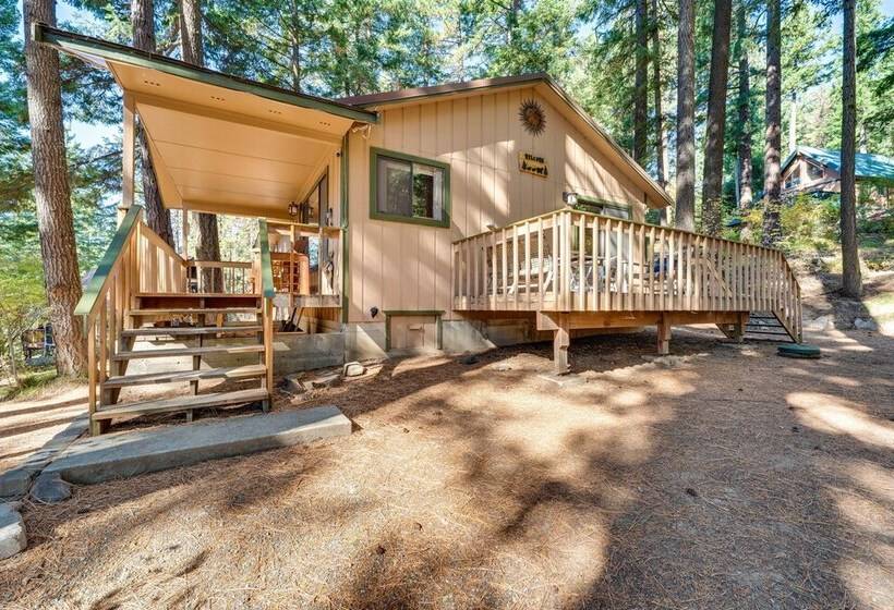 Ronald Cabin W/ Private Deck: Near Cle Elum Lake!