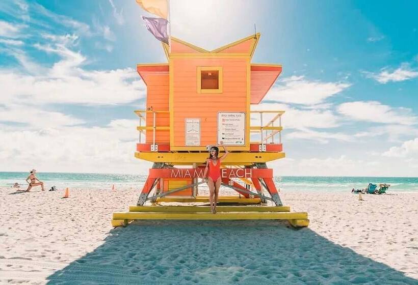 Royal Hotel Unit 337