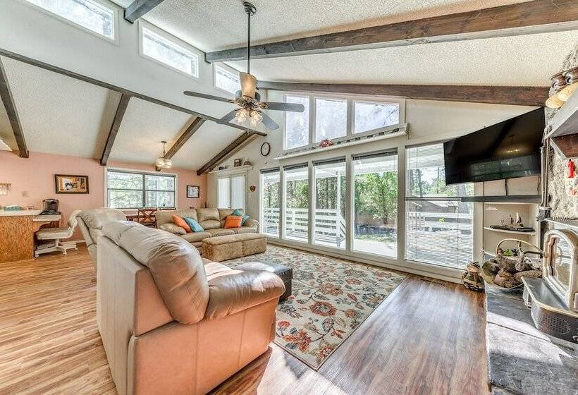 Rustic Alto Retreat   Near Hiking, Skiing & More!