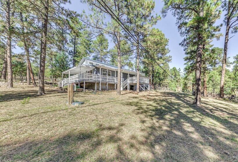 Rustic Alto Retreat   Near Hiking, Skiing & More!