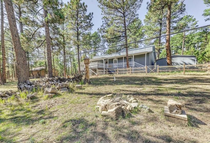 Rustic Alto Retreat   Near Hiking, Skiing & More!