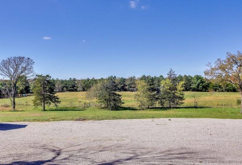 Rustic Caledonia Cabin Near State Parks & Boating!