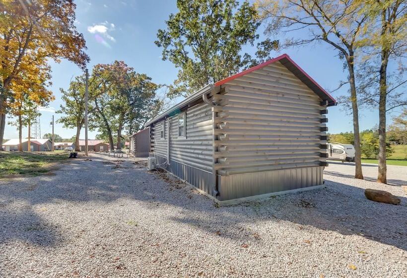 Rustic Caledonia Cabin Near State Parks & Boating!