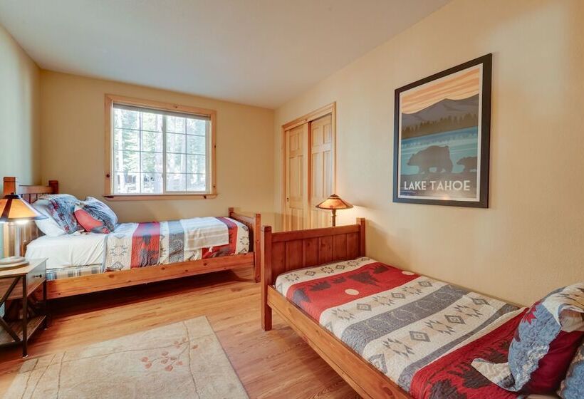 Rustic Truckee Cabin Retreat W/ Community Pool!