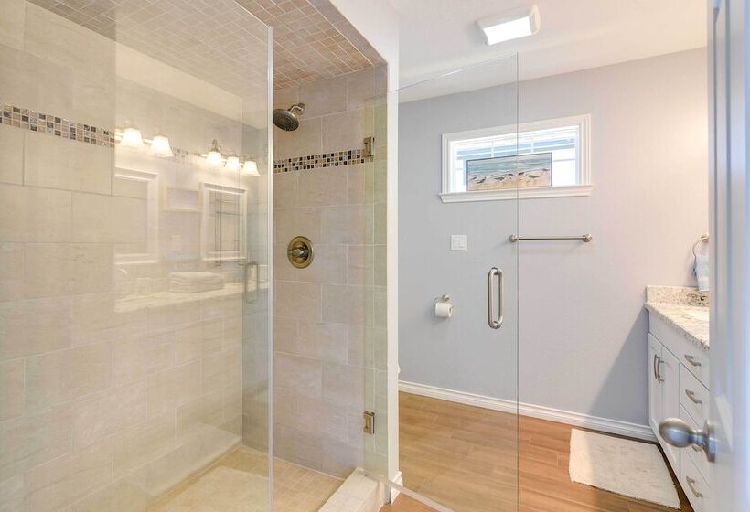 Blue Crab  Home In Surfside Beach: Walk To Beach!