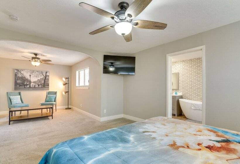 Seabrook Getaway: 5 Mi To Nasa Control Center!