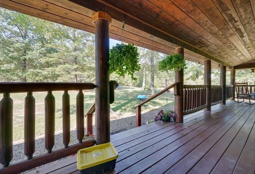 Secluded Broken Bow Cabin W/ Firepit And Deck!