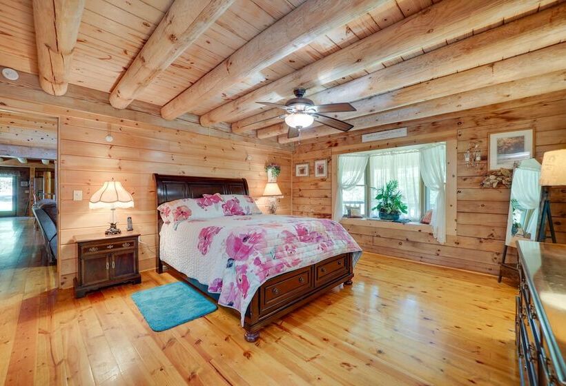 Secluded Broken Bow Cabin W/ Firepit And Deck!