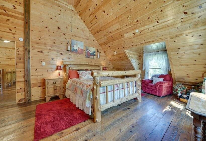 Secluded Broken Bow Cabin W/ Firepit And Deck!