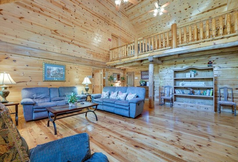 Secluded Broken Bow Cabin W/ Firepit And Deck!