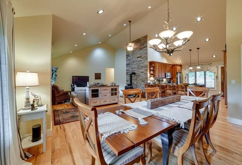 Secluded Union Dale Home ~ 2 Mi To Elk Mountain!