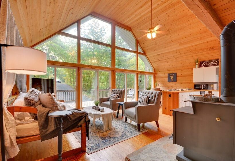 Serene Fancy Gap Cabin Retreat In Private Setting!