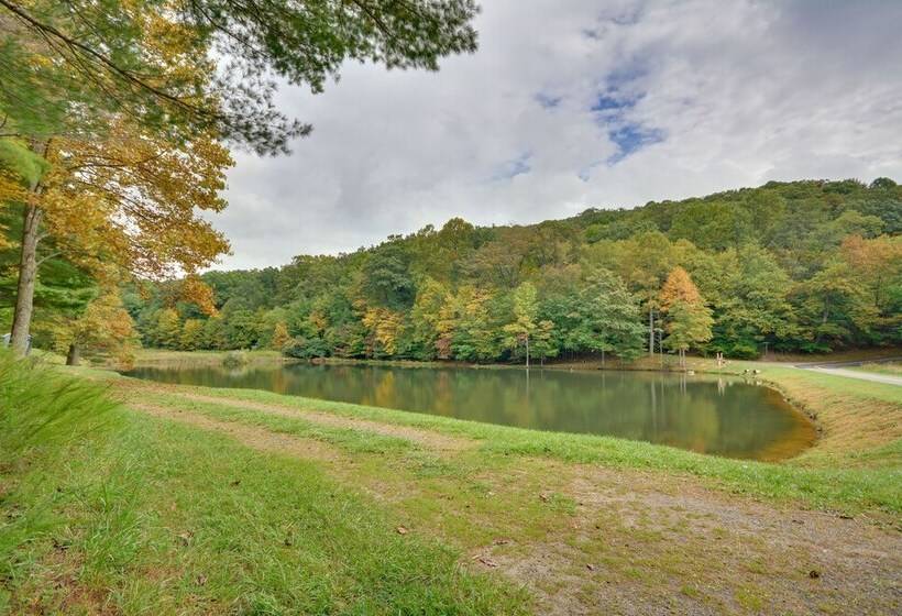 Serene Fancy Gap Cabin Retreat In Private Setting!
