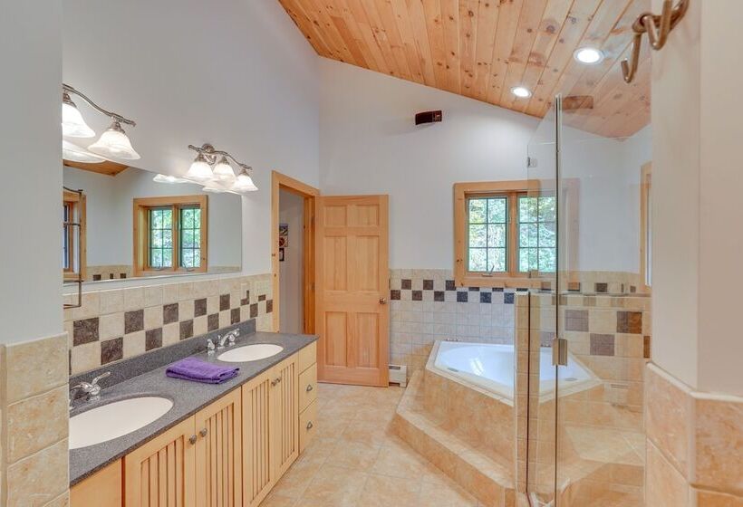 Serene Monterey Home W/ Deck Near Skiing & Hiking!