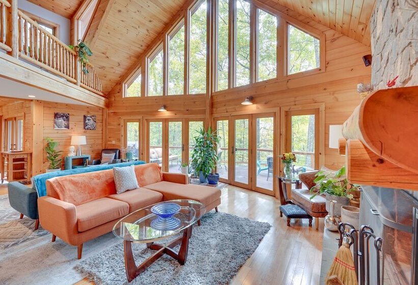 Serene Monterey Home W/ Deck Near Skiing & Hiking!