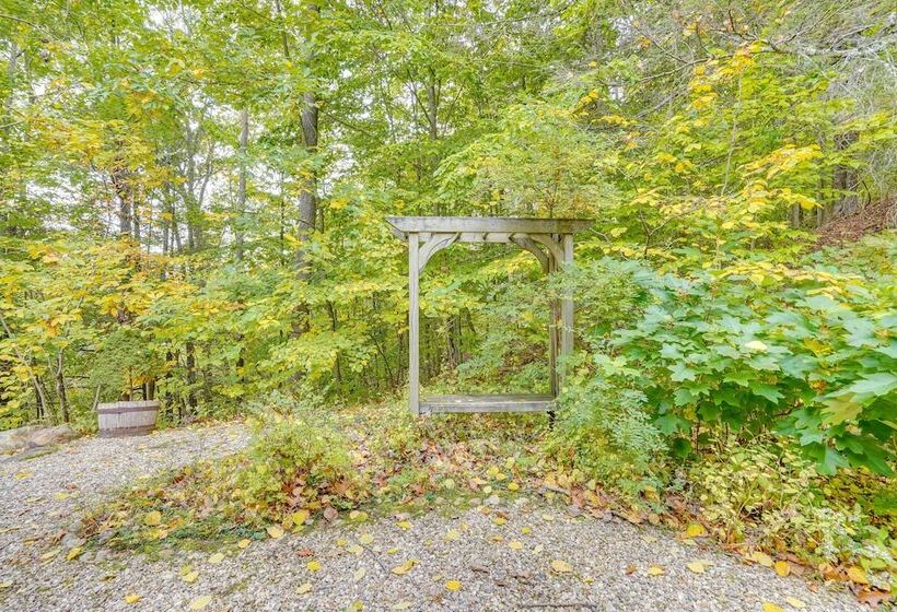 Serene Monterey Home W/ Deck Near Skiing & Hiking!