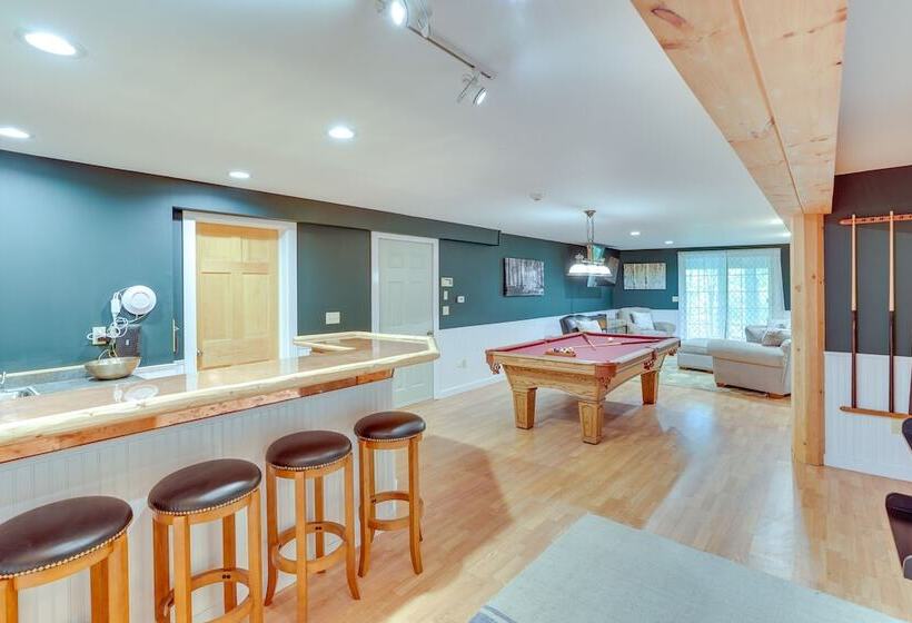 Serene Monterey Home W/ Deck Near Skiing & Hiking!