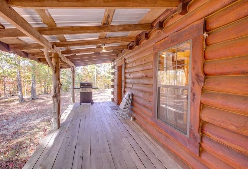 Serene Pikeville Cabin: 20 Mi To Fall Creek Falls!