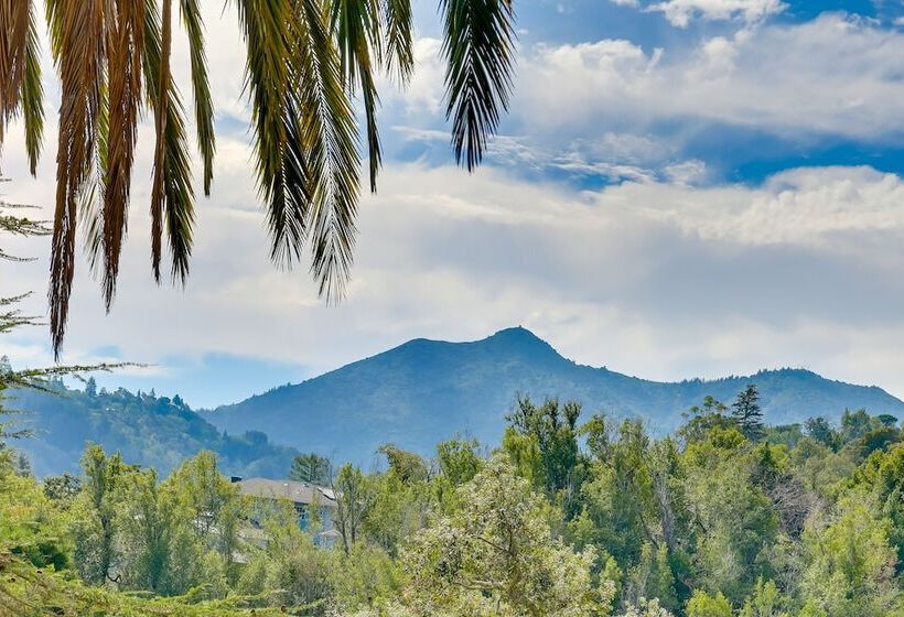 Serene San Anselmo Hideaway W/ Private Hot Tub!