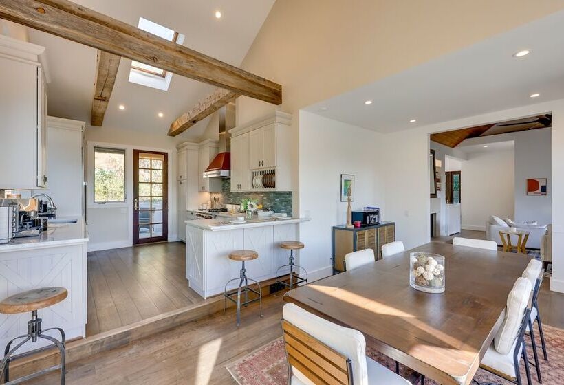 Serene San Anselmo Hideaway W/ Private Hot Tub!