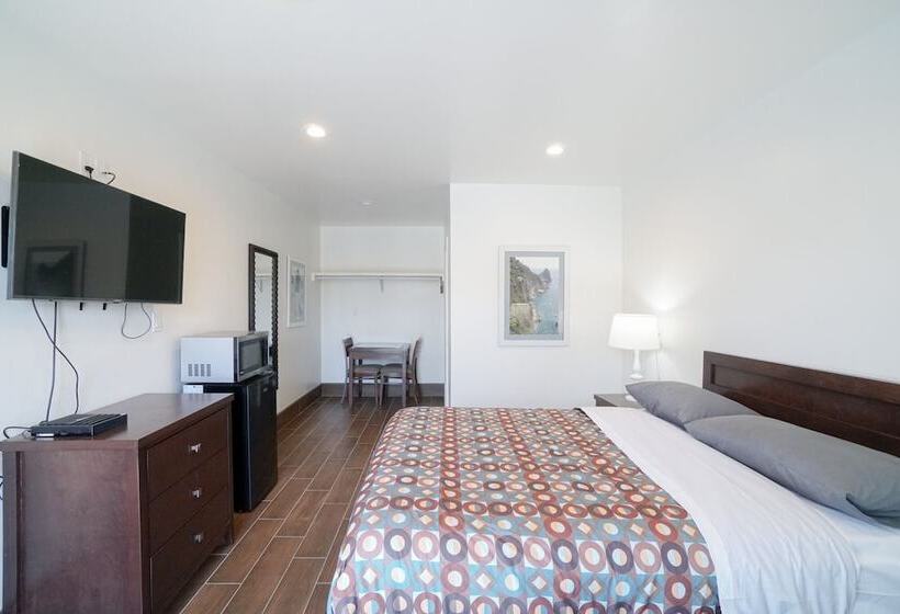 Signal Hill Motel