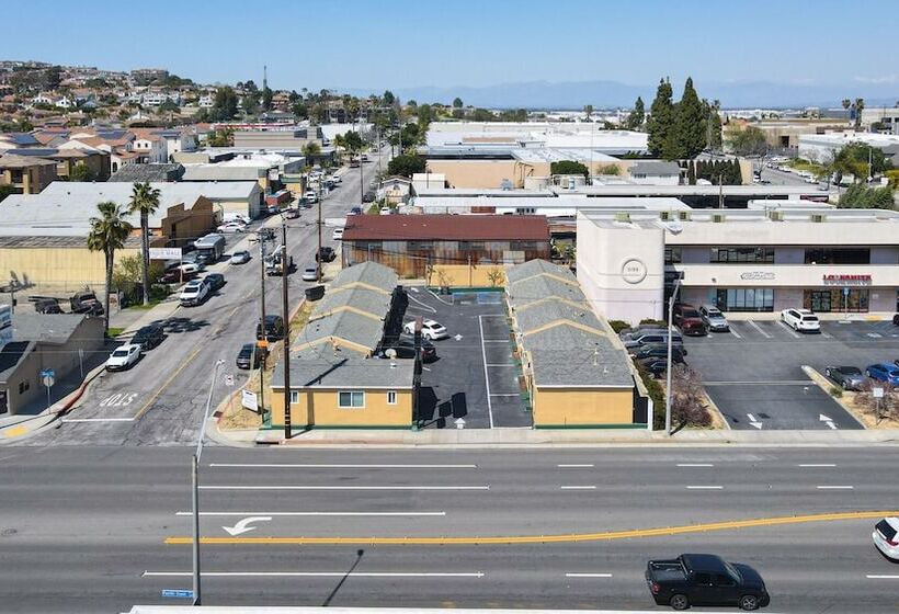 Signal Hill Motel