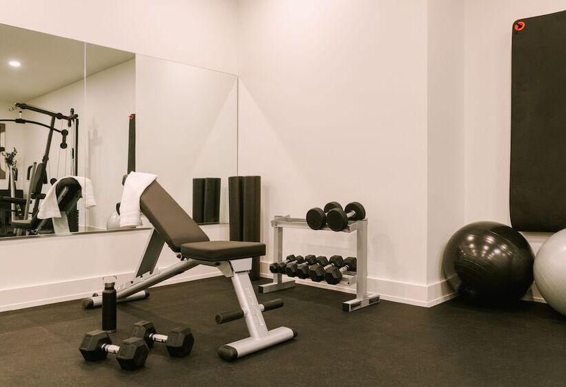 Reside Noma, A Wyndham Residence