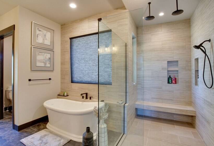 South Dakota Retreat W/ Hot Tub, Fire Pit & Grill!