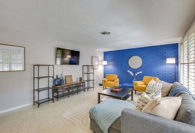 Spacious Boynton Beach Vacation Home: Pets Welcome