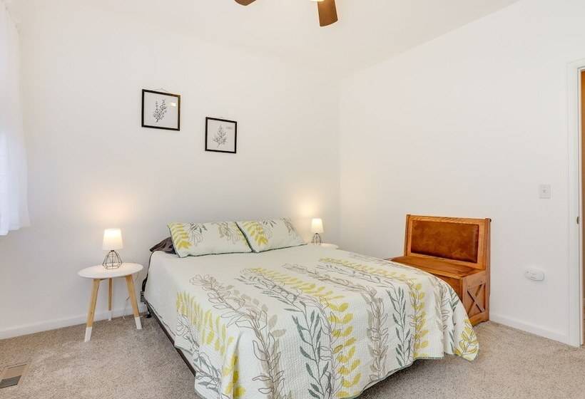 Spacious Brighton Home W/ Game Room + Fire Table!