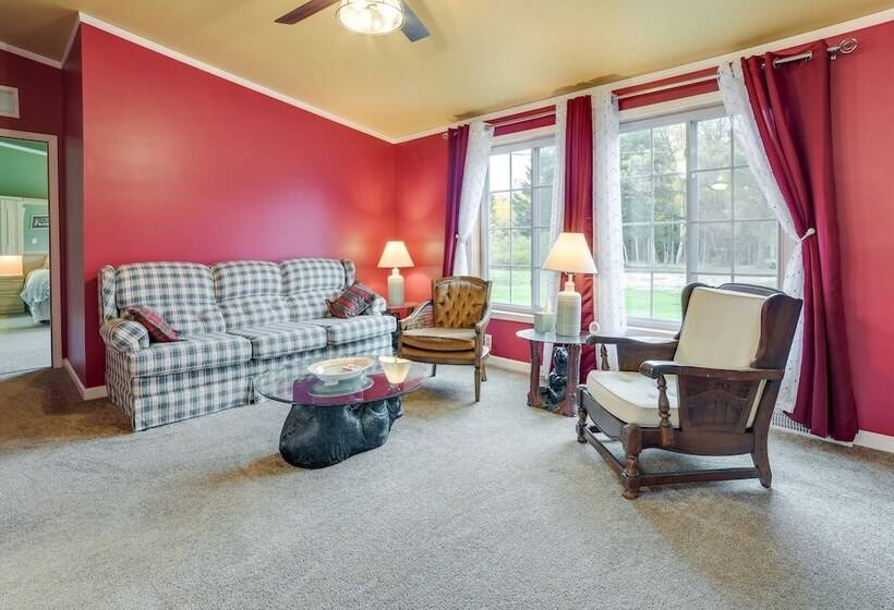 Spacious De Tour Village Home Near Lake Huron!