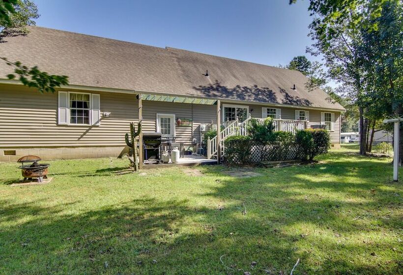 Spacious + Family Friendly Home In Chincoteague!