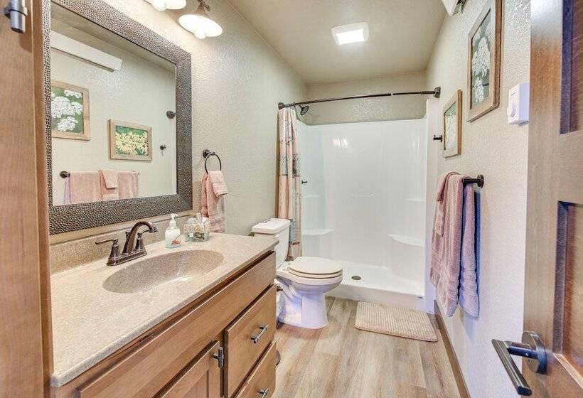 Spacious Sturgis Cabin W/ Grill & Wraparound Patio