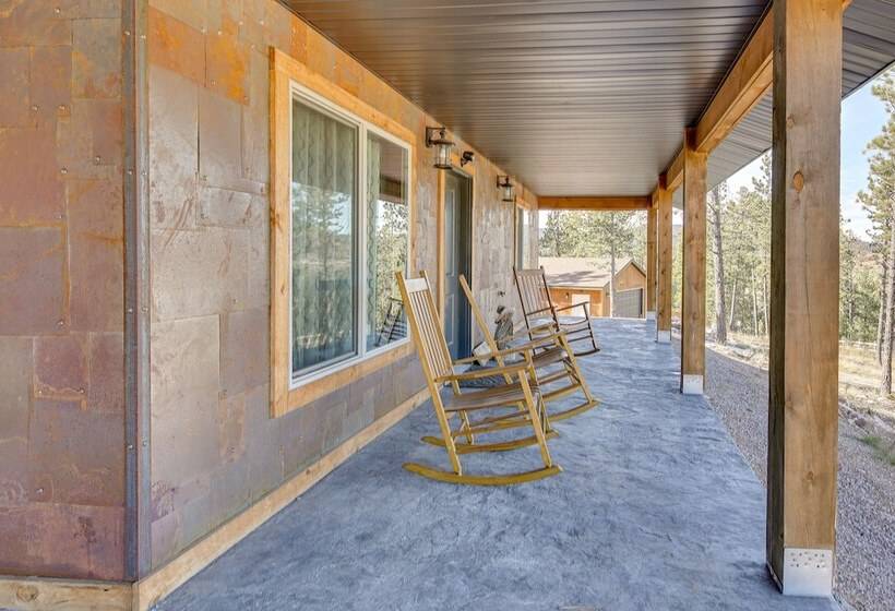 Spacious Sturgis Cabin W/ Grill & Wraparound Patio
